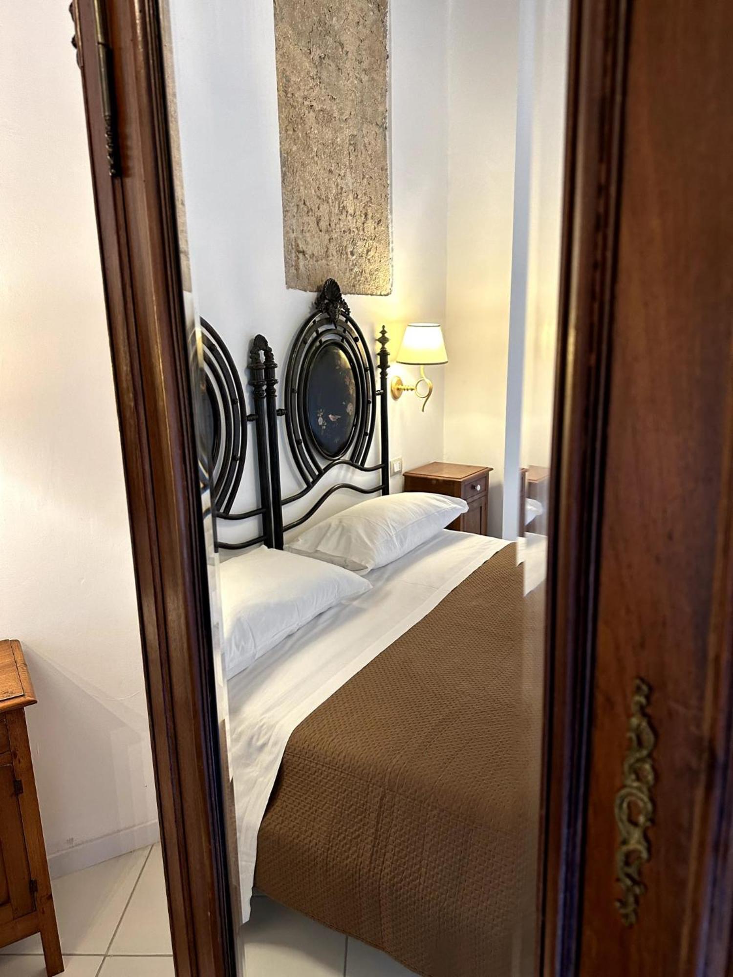 La Locanda Del Curato Rooms Lentiscosa Luaran gambar
